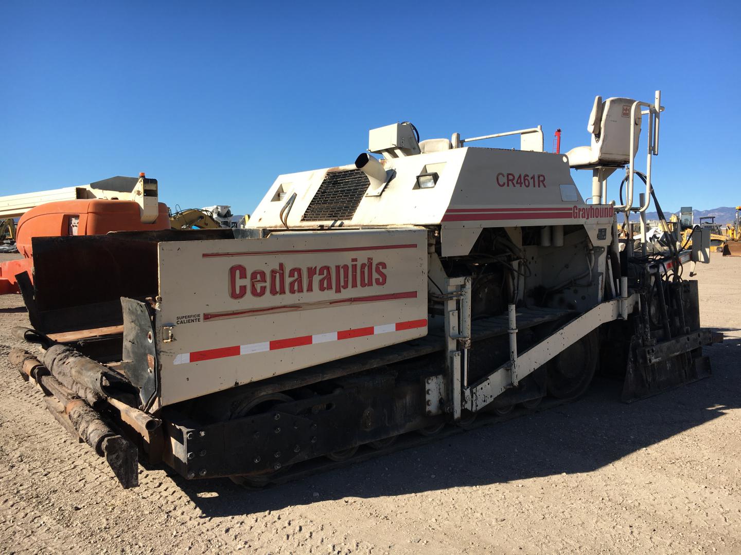 PAVIMENTADORA CEDARAPIDS CR461 R